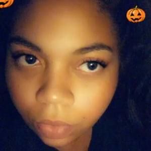 Meet your Posher, Meli